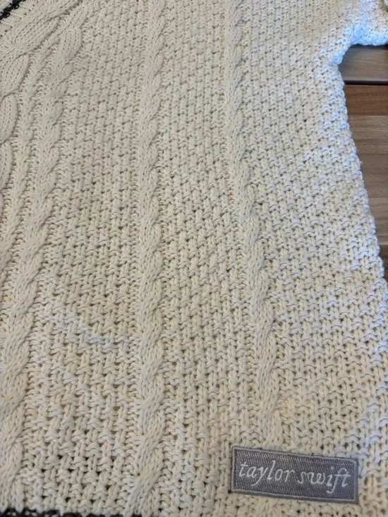 Taylor Swift Folklore Cream Cable Knit Cardigan with Black Trim and Star Elbows - Picture 8 of 16
